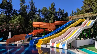 GREEN BAY RESORT & SPA