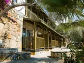 GREEN BAY RESORT & SPA