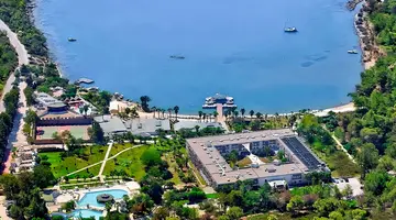 Green Bay Resort & Spa