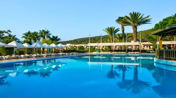 Green Bay Resort & Spa
