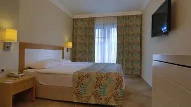 GREEN BAY RESORT