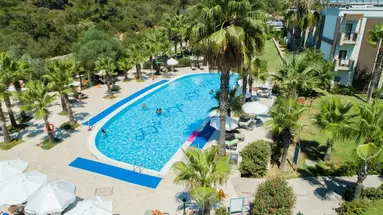 GREEN BAY RESORT