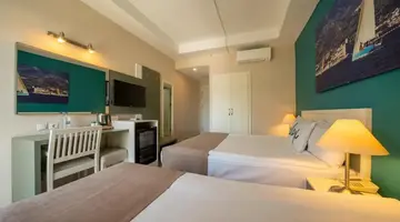 GREEN BAY RESORT