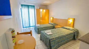 Green Bungalows Hotel Apartments