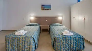 Green Bungalows Hotel Apartments