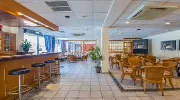 Green Bungalows Hotel Apartments