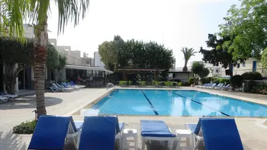 Green Bungalows Hotel Apartments