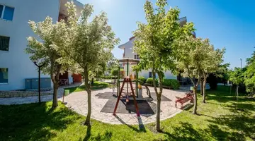 Green Fort Noks Apartments