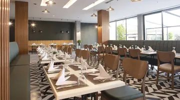 GREEN GARDEN RESORT HOTEL