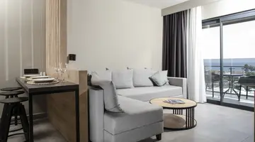 GREEN GARDEN RESORT HOTEL