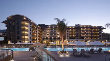 GREEN GARDEN RESORT HOTEL