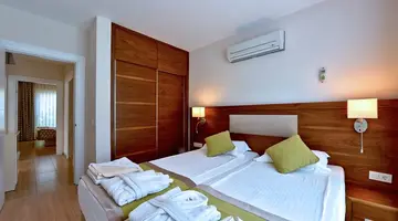 GREEN GARDEN RESORT HOTEL