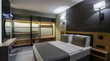 GREEN GARDEN RESORT HOTEL