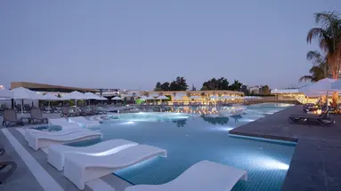 GREEN GARDEN RESORT HOTEL