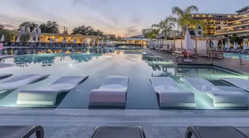 GREEN GARDEN RESORT & SPA