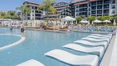 GREEN GARDEN RESORT & SPA