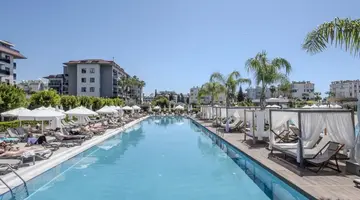 GREEN GARDEN RESORT & SPA