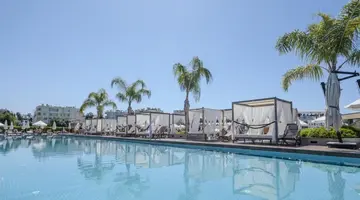 GREEN GARDEN RESORT & SPA