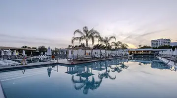GREEN GARDEN RESORT & SPA