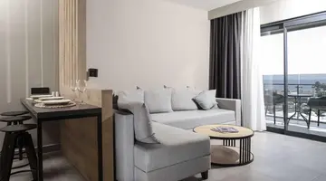 GREEN GARDEN RESORT & SPA