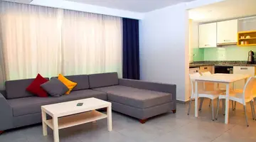 GREEN GARDEN SUITE HOTEL