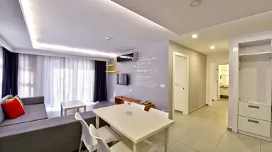 GREEN GARDEN SUITE HOTEL