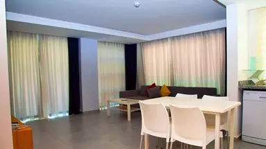 GREEN GARDEN SUITE HOTEL
