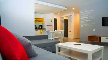GREEN GARDEN SUITE HOTEL