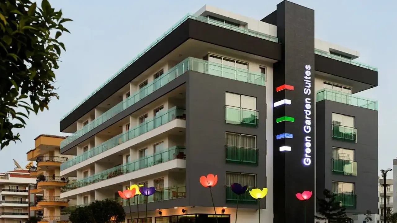 GREEN GARDEN SUITE HOTEL