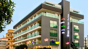 Green Garden Suite