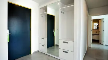 Green Garden Suite