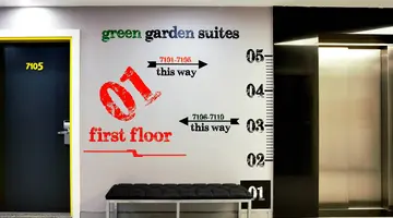 Green Garden Suite