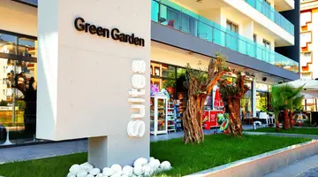 Green Garden Suite