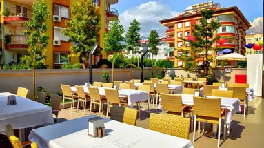 Green Garden Suite