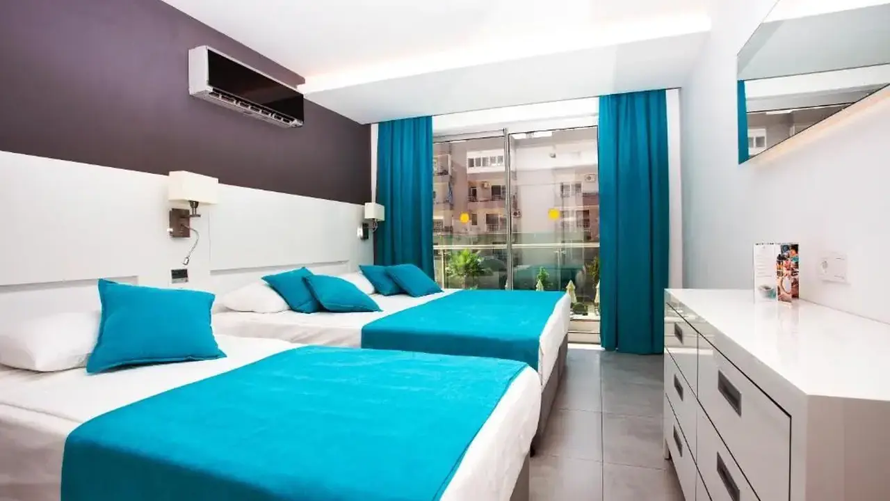 GREEN GARDEN SUITES HOTEL
