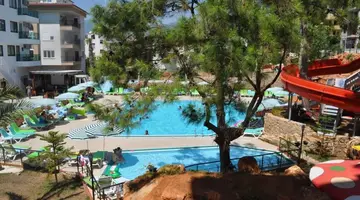 GREEN LIFE HOTEL
