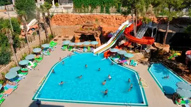 Green Life Hotel