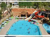 GREEN LIFE HOTEL