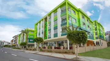GREEN LIFE HOTEL
