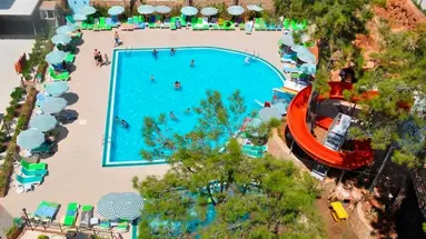Green Life Hotel