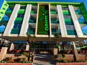 Green Life Hotel