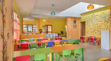 GREEN MAX BY FM MANAGEMENT HOTEL