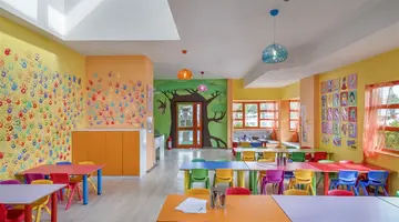 GREEN MAX BY FM MANAGEMENT HOTEL