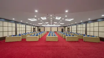 GREEN MAX BY FM MANAGEMENT HOTEL