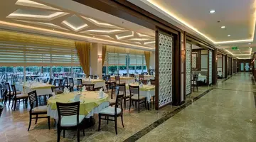 GREEN MAX BY FM MANAGEMENT HOTEL
