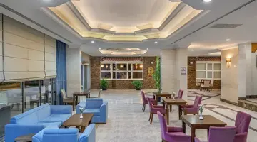 GREEN MAX BY FM MANAGEMENT HOTEL