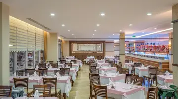 Green Max Hotel