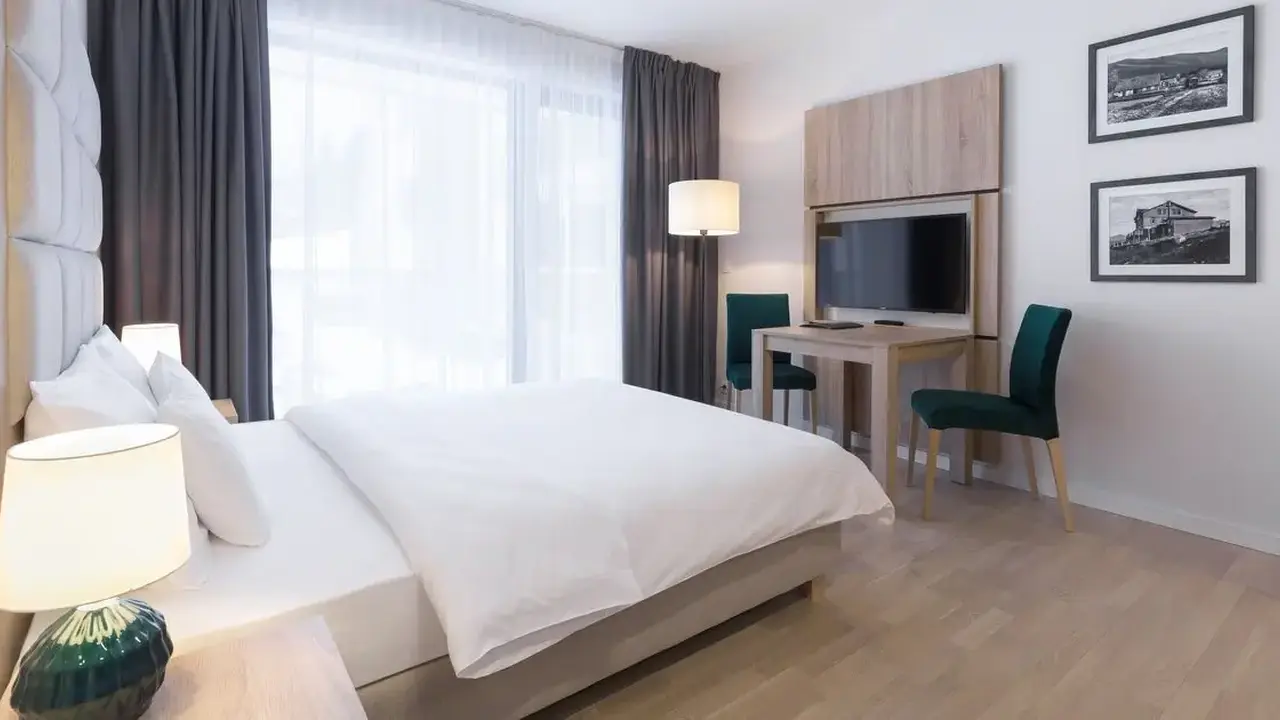 Green Mountain Hotel & Ap