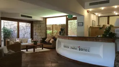 Green Park Hotel