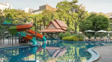 GREEN PARK RESORT